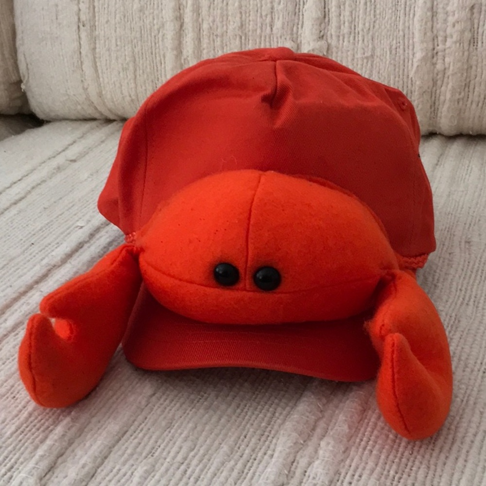 NWOT Crab Cap